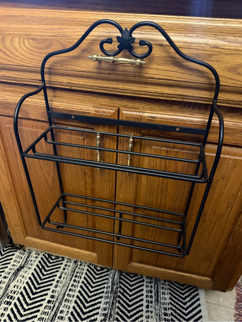 Longaberger Black wrought iron envelope rack with hooks!